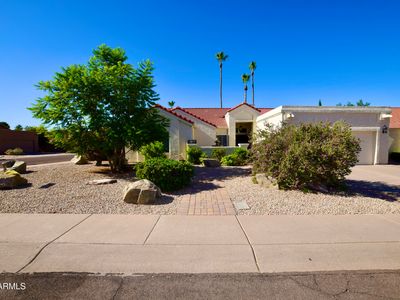9015 E WINDROSE Drive