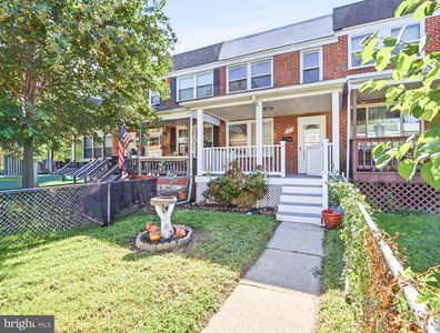 906 Elton Ave