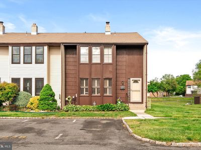Property at 611 Greenwich Ct, East Windsor, NJ