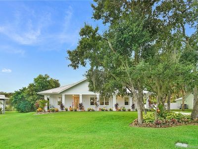 121 Eden Creek Ln