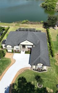 2303 Clubhouse Dr