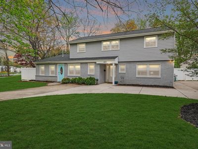 401 Sheffield Rd