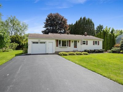 2137 Westside Dr