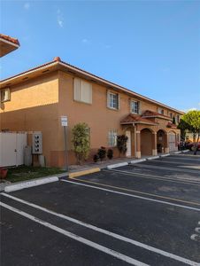 2485 W 76th St APT 109