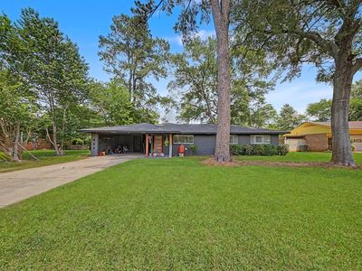 912 Millard Dr