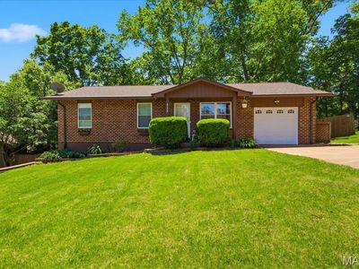 Property at 112 Willow Dr, Eureka, MO