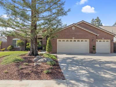 2723 W Clinton Court