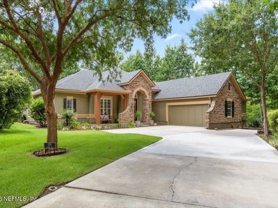 275 FLORES Way