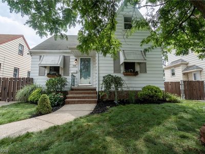 3193 W 139th St