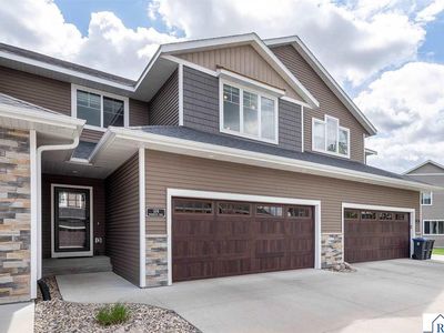 Property at 109 Tranquility Trl, Mankato, MN