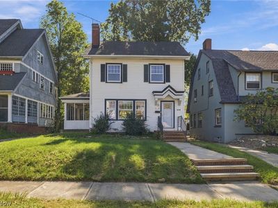 3258 Redwood Rd