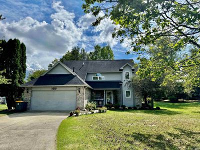 1010 S Gentry Ct