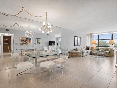 1000 Parkview Dr APT 423