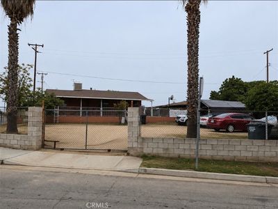 Property at 2004 Virginia St, Bakersfield, CA