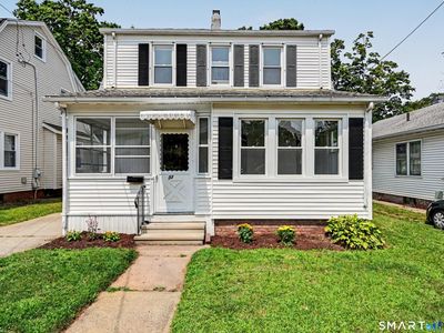 33 Maple Street