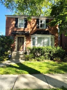 6505 N Minnehaha Ave