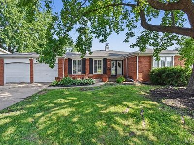 3665 Santiago Dr