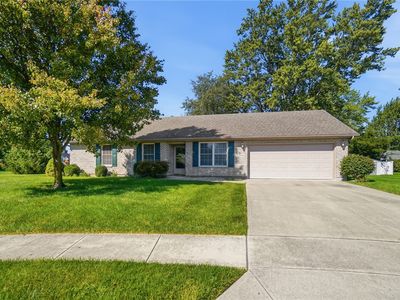 Property at 20 Ash Knoll Dr, Pleasant Hill, OH