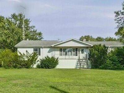 541 N County Line Rd