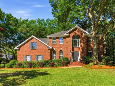 686 Cain Dr