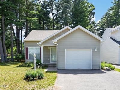 24 Skylark Drive
