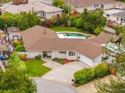 12817 Saratoga Glen Ct