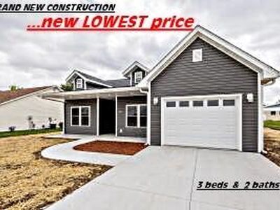 Property at 300 Redbud Rd, Vandalia, MO