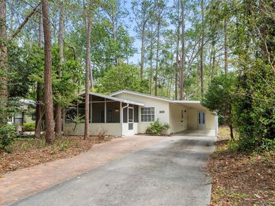 8593 NW 41st Ter
