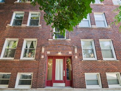 4740 N Hamilton Ave #3