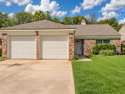 5522 Yaupon Dr