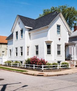 107 Sycamore St