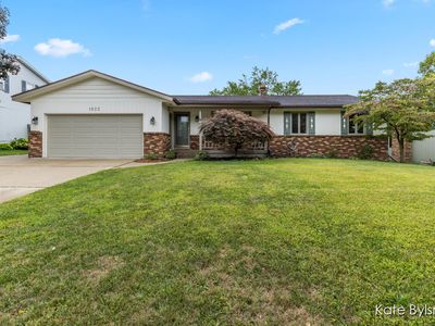 1822 S Norwalk Dr SE