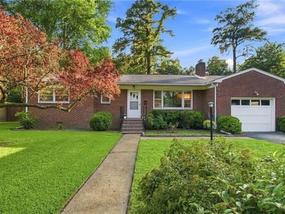 5 Timberline Cres