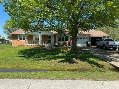 1531 W Chestnut Street