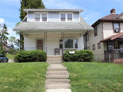 240 E McCreight Ave