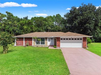 7 DOUGLAS COURT N
