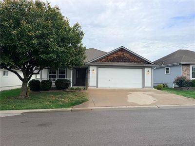 Property at 521 Galaxy Ln, Raymore, MO