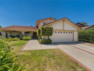 16968 Georgette Pl