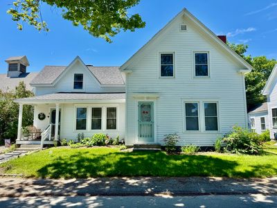 8 Pleasant Street
