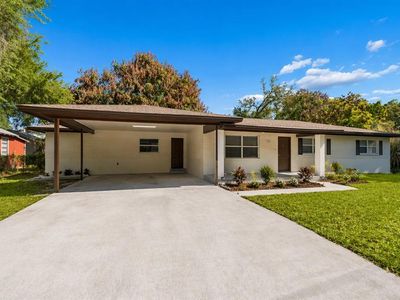1212 E 24th Ave