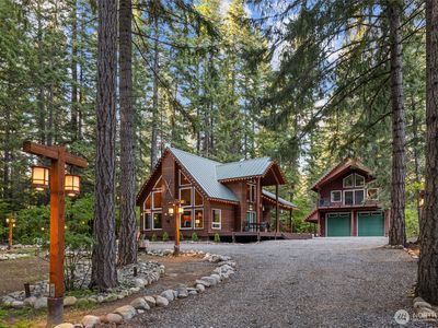 350 Redwood Lane