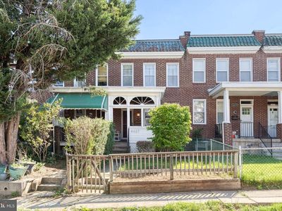 4437 Newport Ave