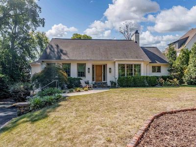 5 Ridge Dr