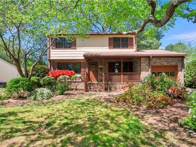 108 Fischer Dr