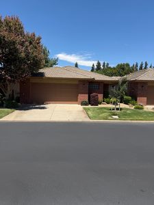 2463 Macarthur Pkwy