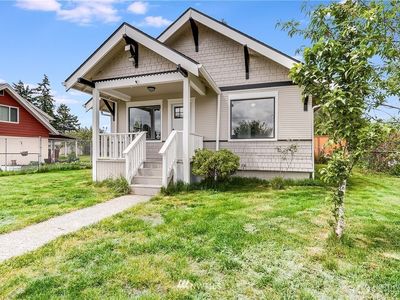 7436 Tacoma Avenue S