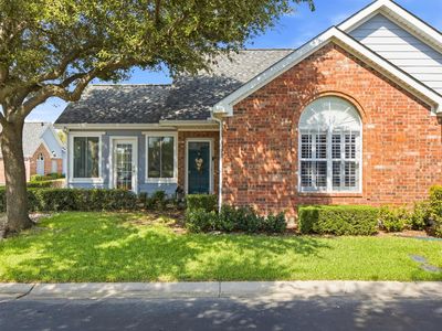2305 Jennifer Ln