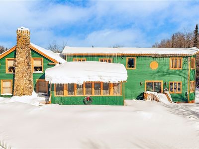 225 Amberg Rd