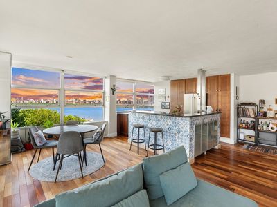 6050 Boulevard East Unit 4C