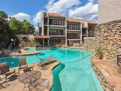 1111 W 46th St APT 2